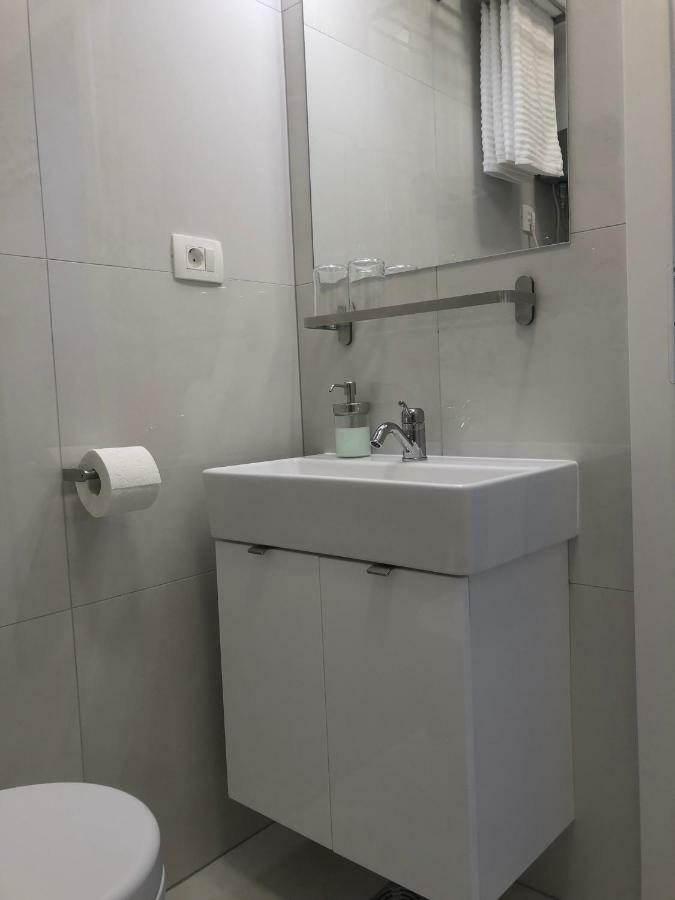 Room Marina Сплит Екстериор снимка